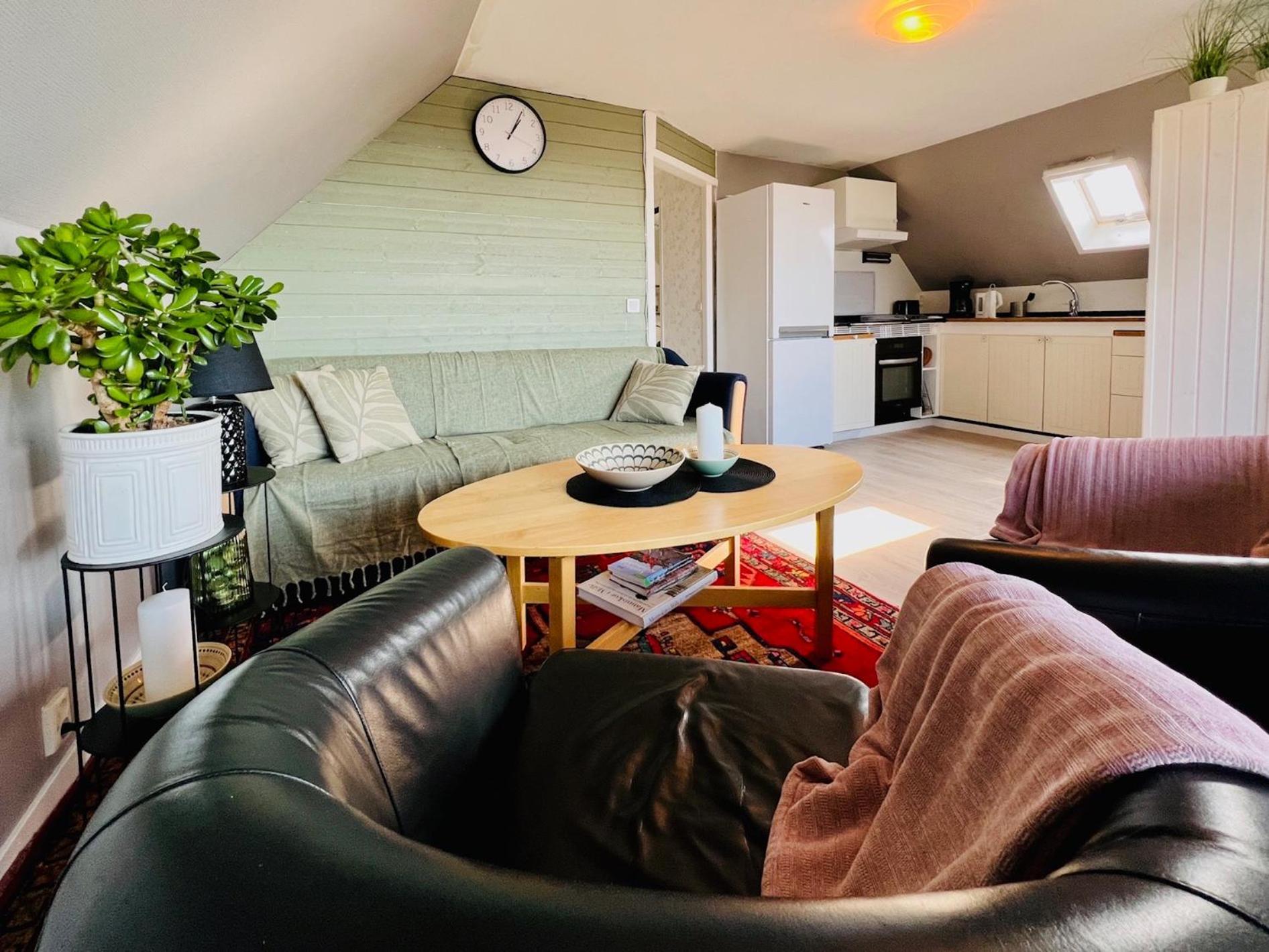 Penthouse-Laegenhet Med Tva Sovrum & Terass Med Havsutsikt Mölle Exterior foto